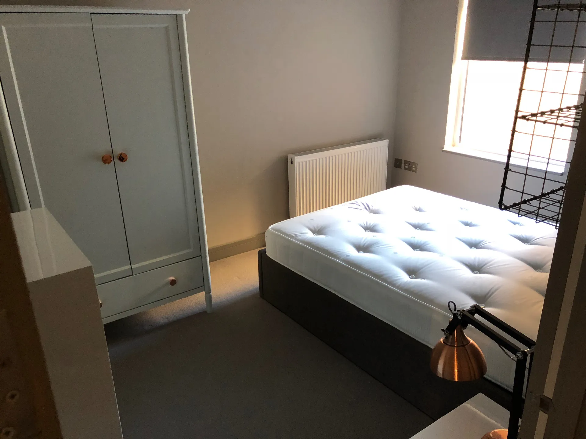 Successfully let 2-bedroom flat Clapham SW4 - second bedroom with fitted wardrobes